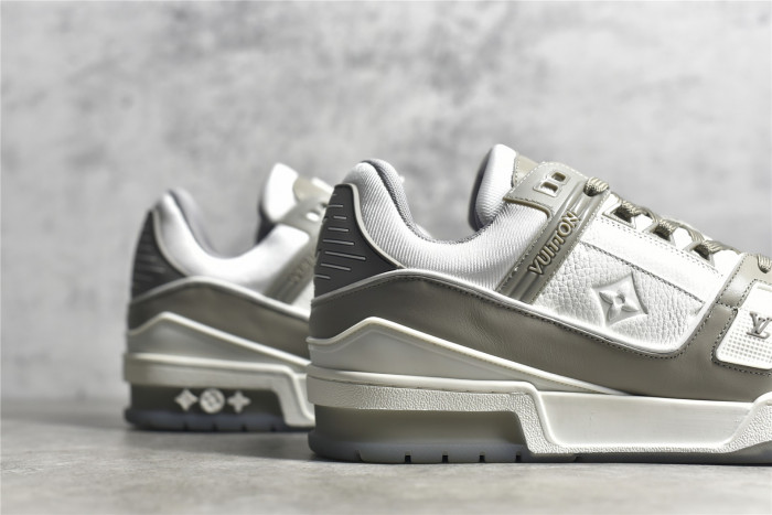 LOU VUIT SCI-FI SNEAKERS