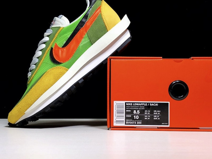 nike ld waffle sacai green multi bv0073-300
