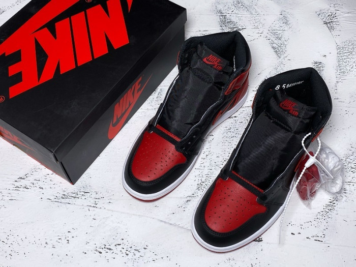 jordan 1 retro bred "banned" (2016) 555088-001