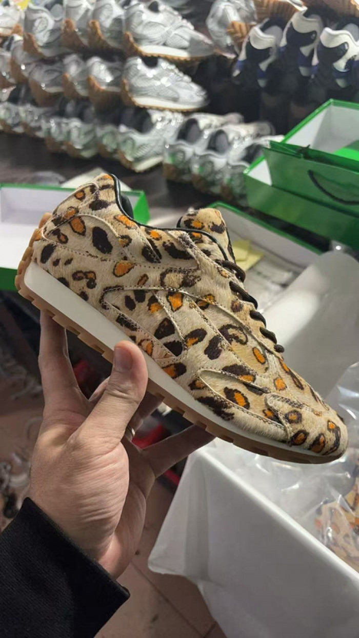 BOTTEGA VENETA SNEAKER BVS-029