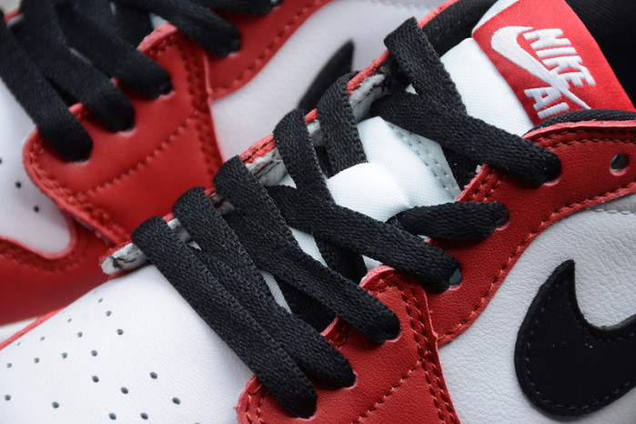 jordan 1 retro low chicago  705329-600