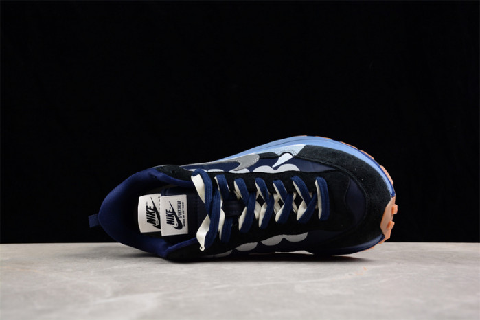 sacai x vaporwaffle   dd1875-700