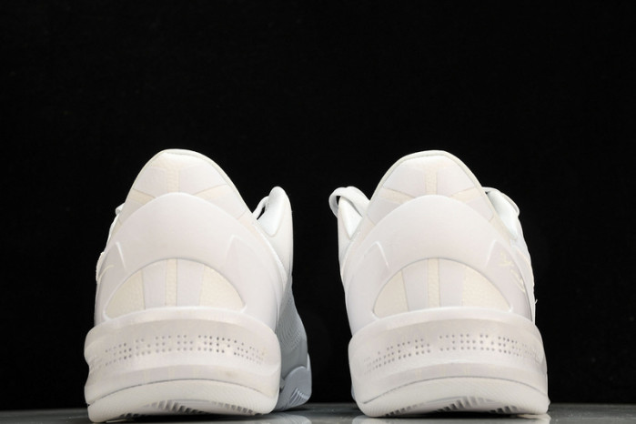 NK Zoom Kobe IX Low Protro "HALO" FZ7334-100