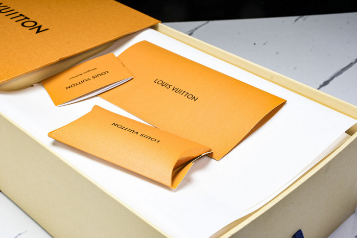 LVT SNEAKERS LVSRS-0019