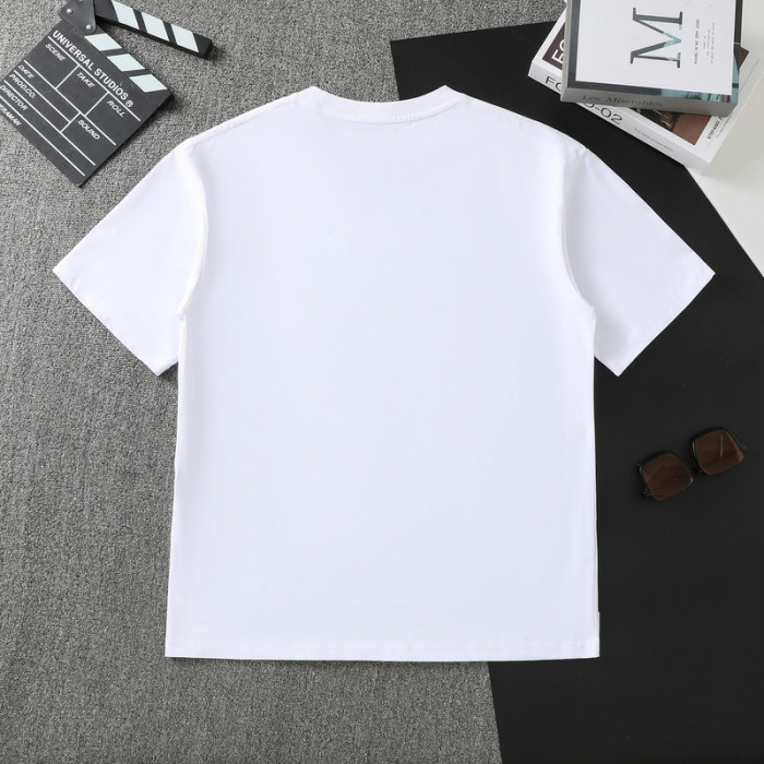 G*UCCI CLOTHES GICS-011