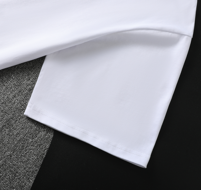 G*UCCI CLOTHES GICS-011