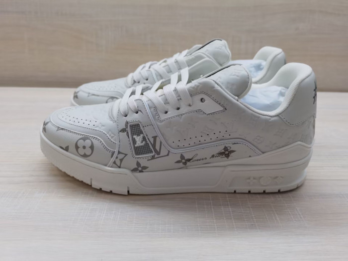 LOU VUIT SNEAKERS LVSS-0333