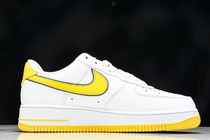 Nike Air Force 1 x Kobe Retro FZ1151-100