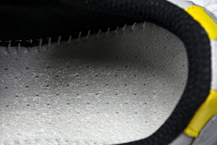 B*al*enciaga Monday Sneaker BMS-003