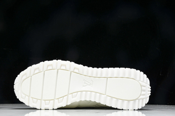 LOU VUIT RUN AWAY LVRA-006