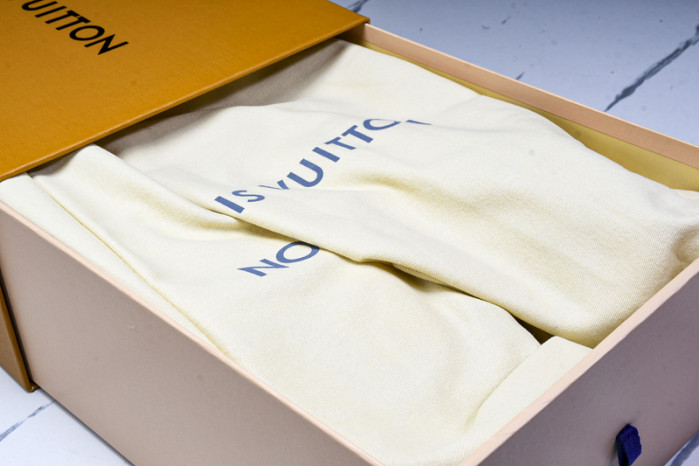 LOU VUIT CLASSIC LVTCC-002