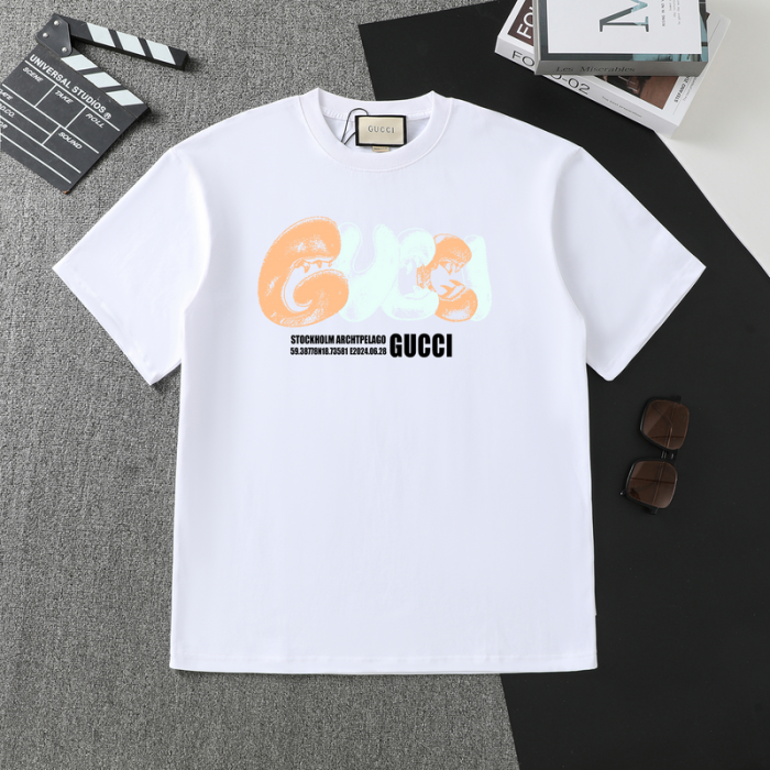 G*UCCI CLOTHES GICS-019