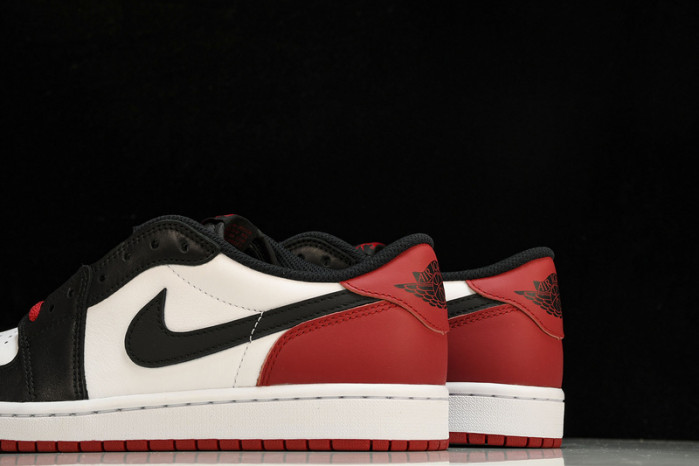 air jordan 1 low og“black toe”  cz0790-106