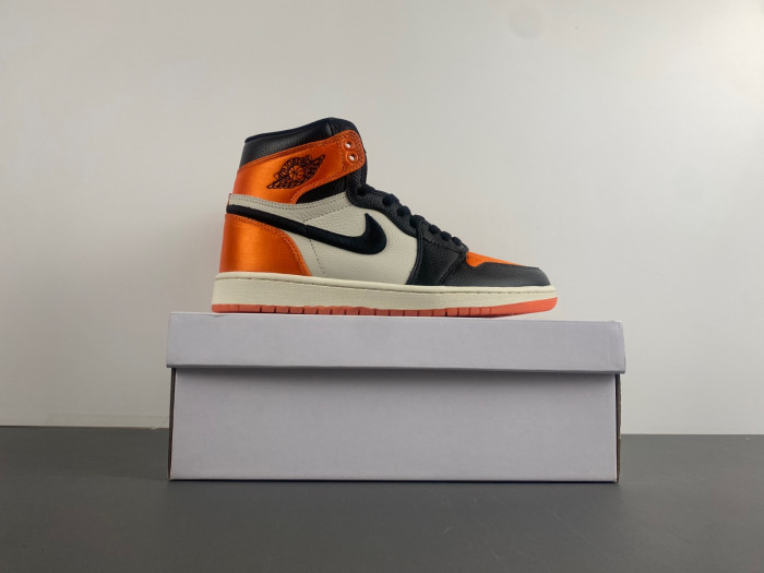air jordan 1  av3725-010