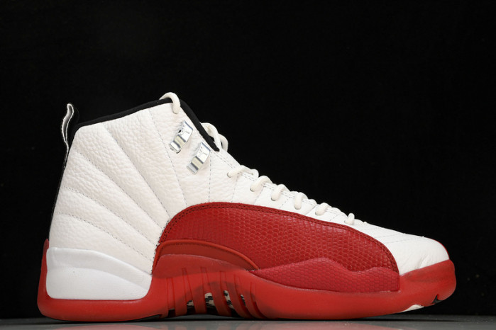 air jordan 12   “cherry”  ct8013-116