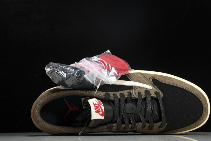 Jordan 1 Retro Low OG SP Travis Scott CQ4277-001