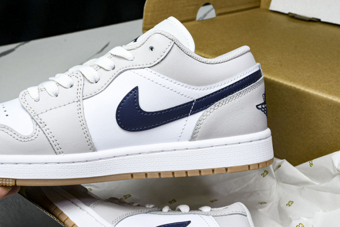 Air Jordan 1 Low Midnight Navy Neutral Grey 553558-146