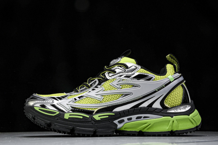 C/O​ SNEAKERS CO-027