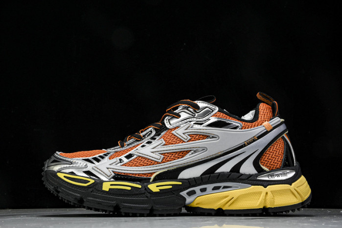 C/O​ SNEAKERS CO-026