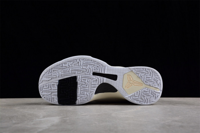 nike kobe  db4796-101