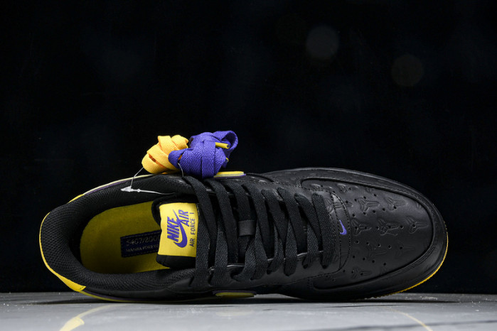 Kobe Bryant x Nike Air Force 1 Low HV5122-001