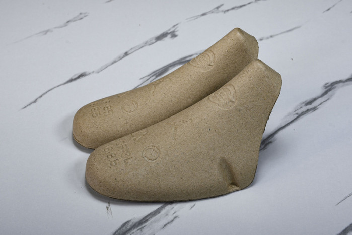 Jordan 4 Retro "White University Red" CT8527-112