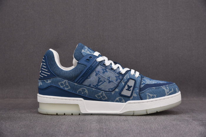 LOU VUIT SCI-FI SNEAKERS