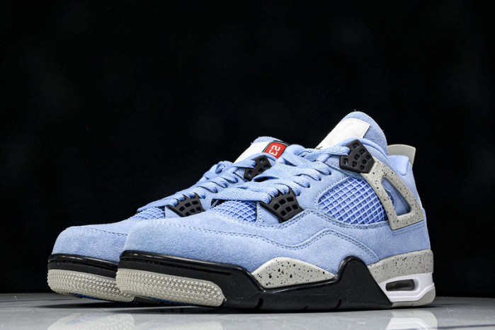 Jordan 4 Retro "University Blue" CT8527-400
