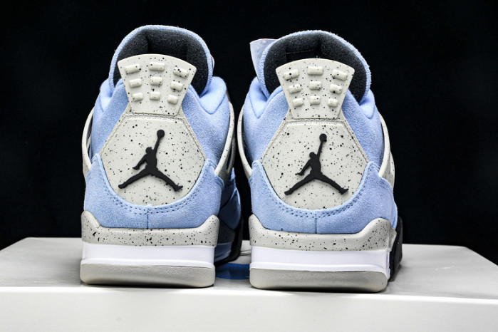 Jordan 4 Retro "University Blue" CT8527-400