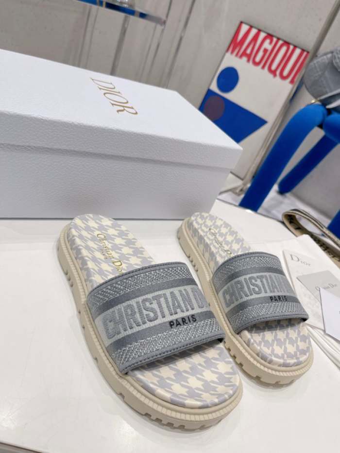 DIOR SLIDES DS-020