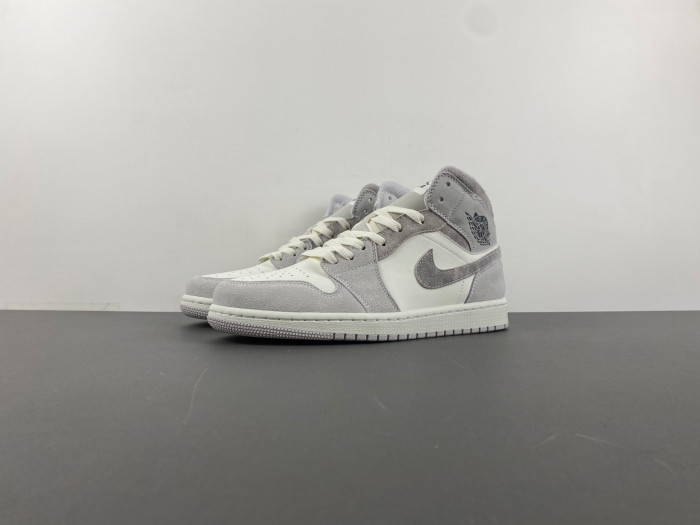 Air Jordan 1 Mid FQ7720-002