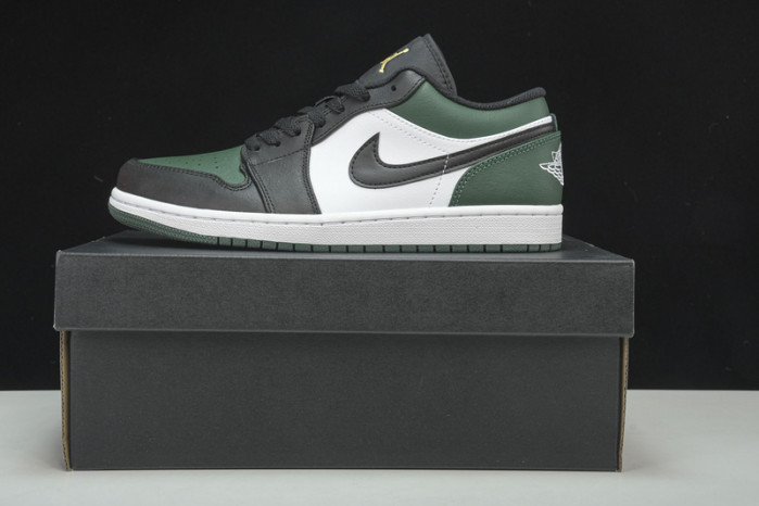 q22 air jordan 1 low “green toe”  553558-371