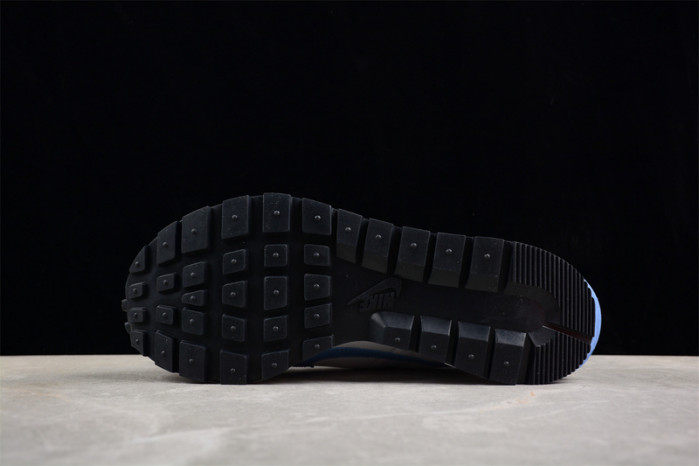 sacai x vaporwaffle   dd1875-112