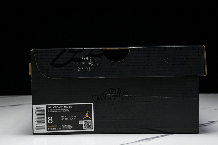 air jordan 1 mid  fn5215-141