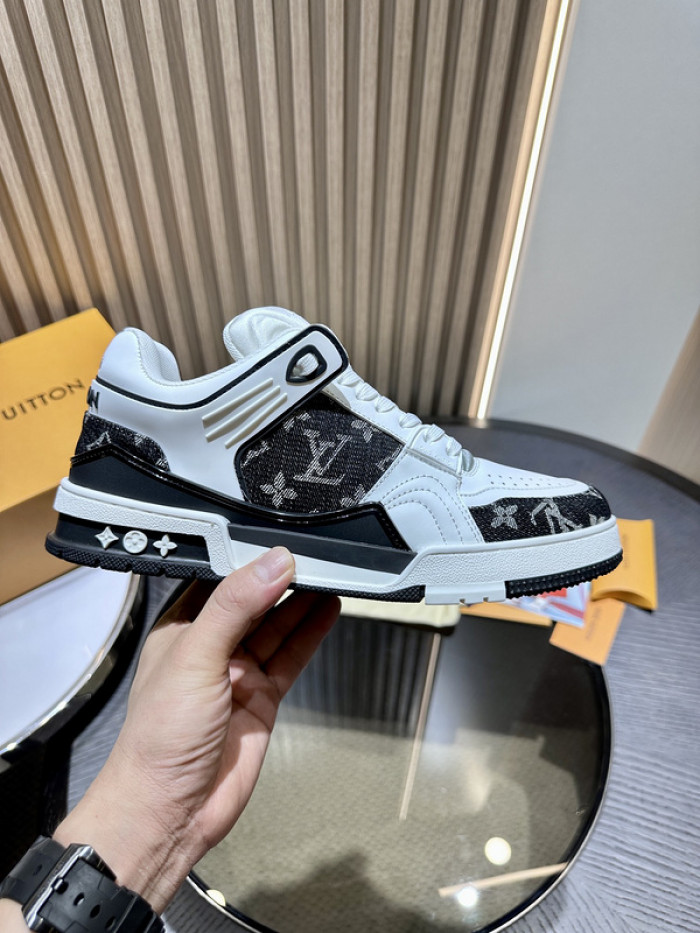 lou vuit sci-fi sneakers  lvss-0196