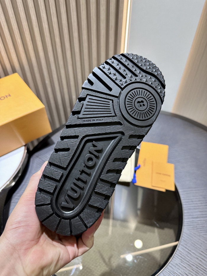 lou vuit sci-fi sneakers  lvss-0209