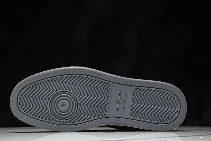 LOU VUIT RIVOLI LTRI-001