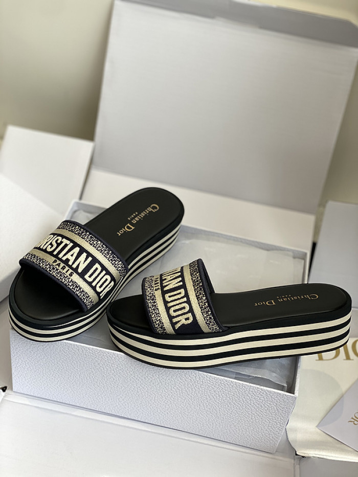 DIOR SLIDES DS-055