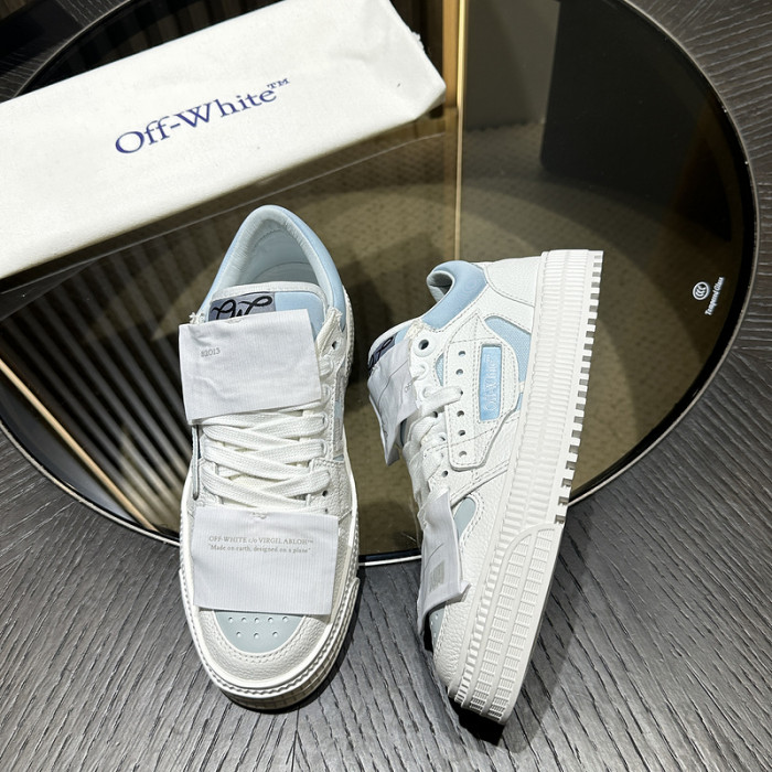 C/O​ SNEAKERS CO-015