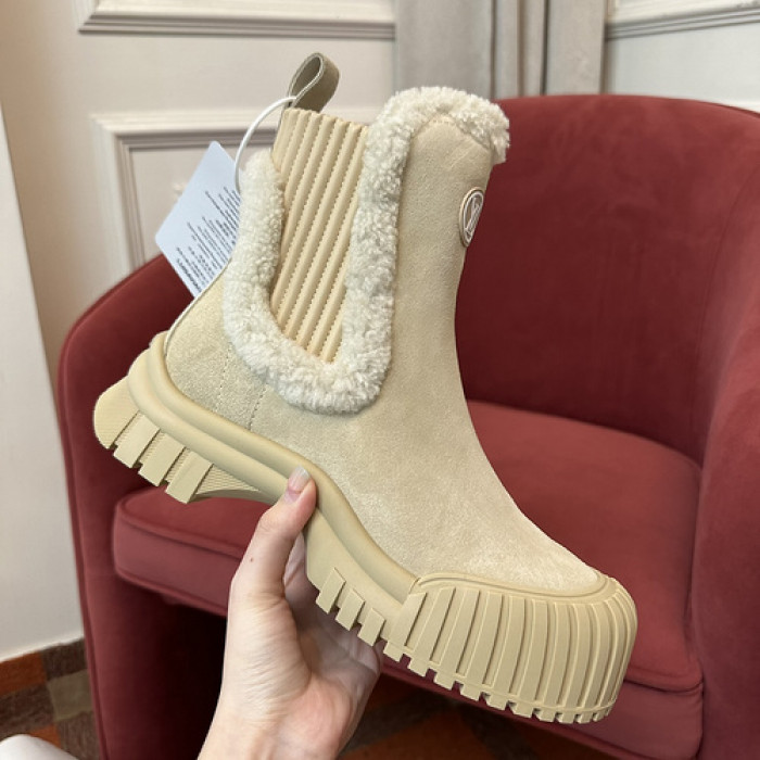 L**V**T* BOOTS LVTBS-019