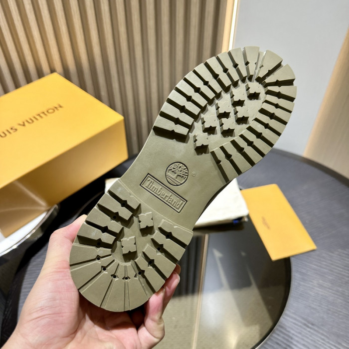 L**V**T* BOOTS LVTBS-025