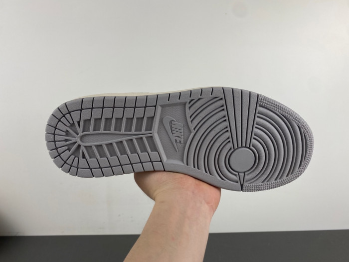 BURBRRY x Travis Scott x Nike Air Jordan 1 Low Nike BB6588-315