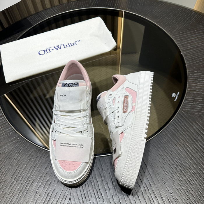 C/O​ SNEAKERS CO-018