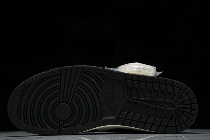 air jordan 1 “mocha”   cz0790-102