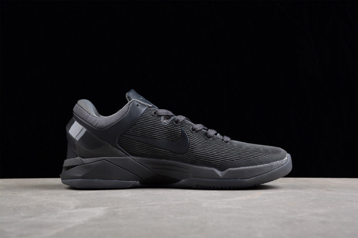 nike kobe 7fade to black  869460-442