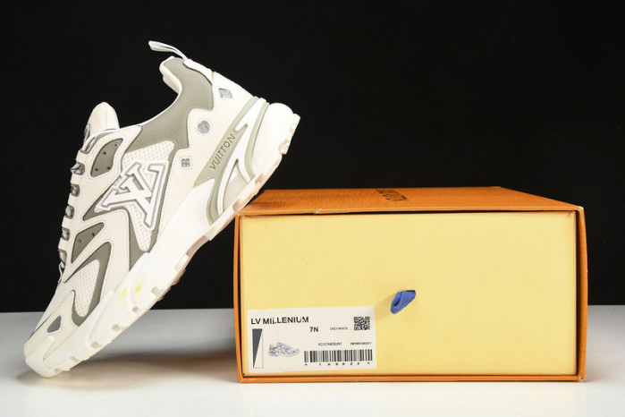 lou vuit sci-fi sneakers  lvss-054