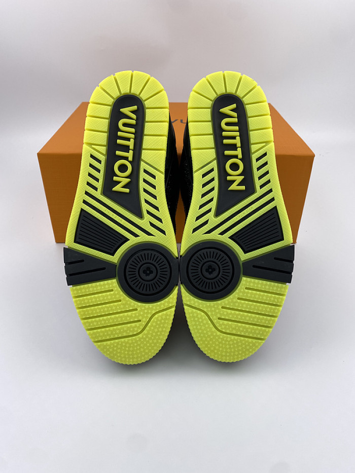 lou vuit sci-fi sneakers  lvss-0124