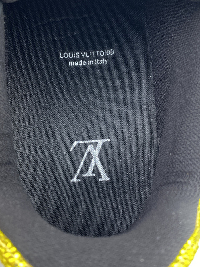 lou vuit sci-fi sneakers  lvss-0124